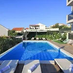 Ten-bedroom In Razanj
