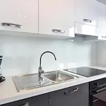 Ten-bedroom In Holiday home Razanj