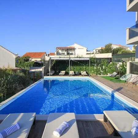 10 Bedroom Gorgeous In Razanj