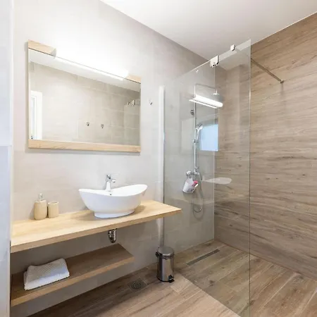 Charmante Maison Avec Sauna à Hébergement de vacances *
