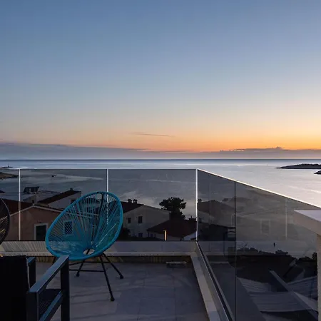 Holiday home 10 Bedroom Gorgeous In Razanj