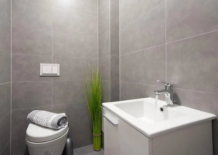 Tatil Evi Ten-bedroom In Ražanj